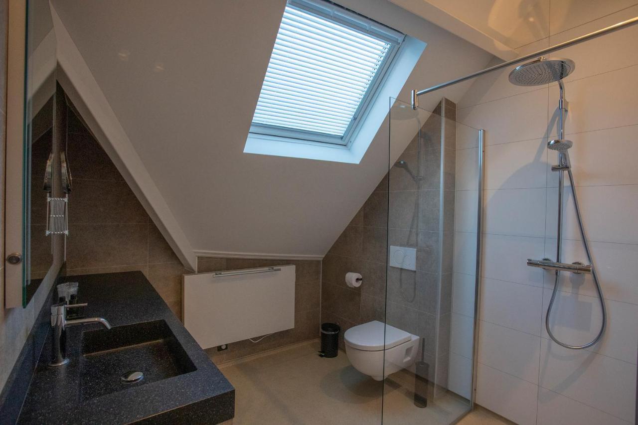 Hotel Tholen Bagian luar foto