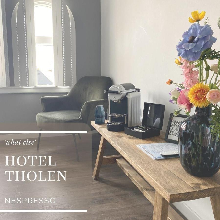 Hotel Tholen Bagian luar foto